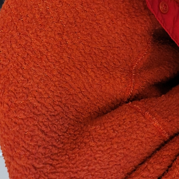 PATAGONIA deep red pullover - Picture 6 of 7